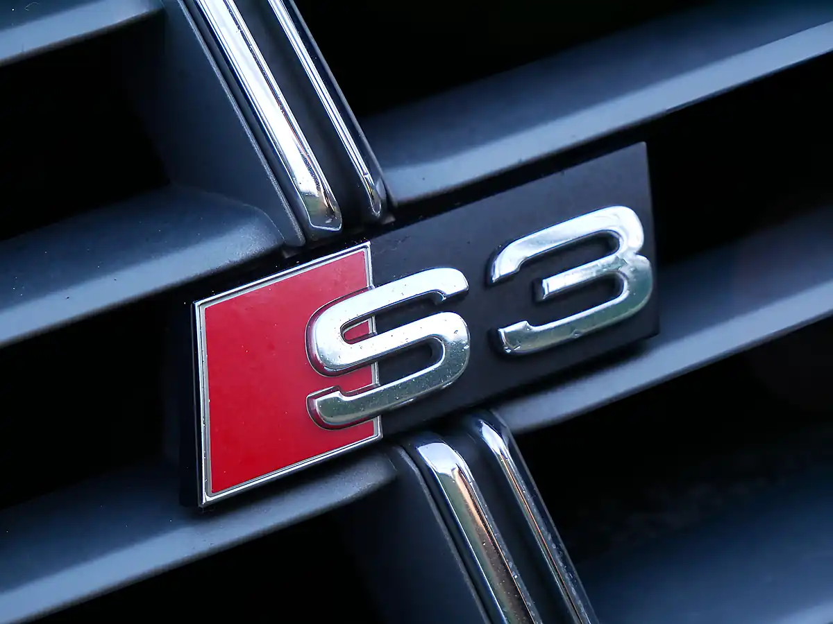 Used 2011 Audi S3 Hatchback Blue - Interior and Exterior details 20