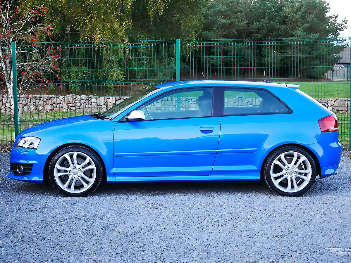 Used 2011 Audi S3 Hatchback Blue - Interior and Exterior details 6