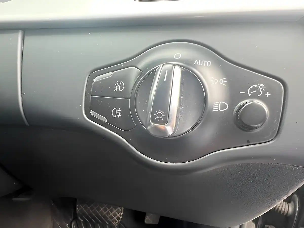 Used 2011 Audi S4 Avant Phantom Black - Interior and Exterior details 15