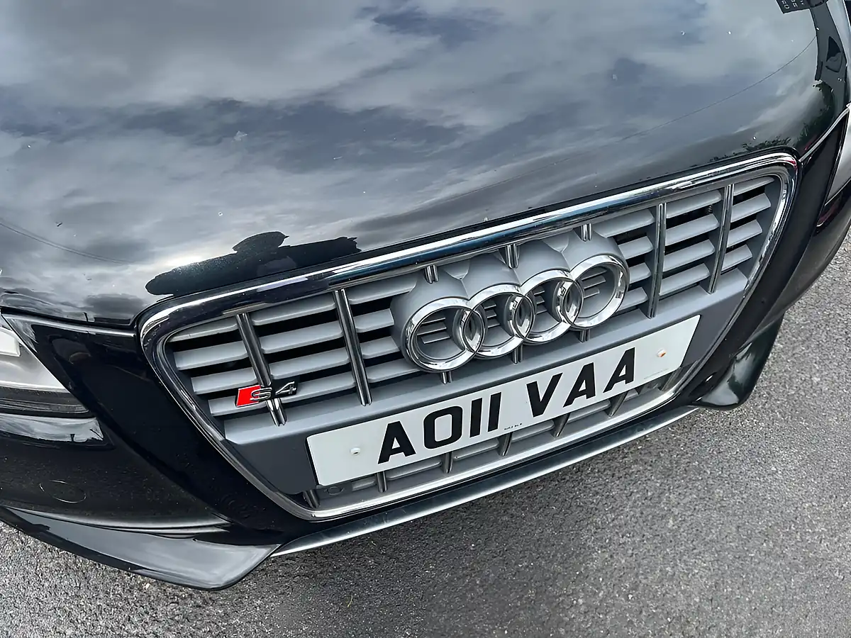 Used 2011 Audi S4 Avant Phantom Black - Interior and Exterior details 9