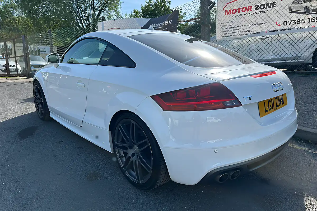 Used 2011 Audi Tt Black Edition White - Interior and Exterior details 7