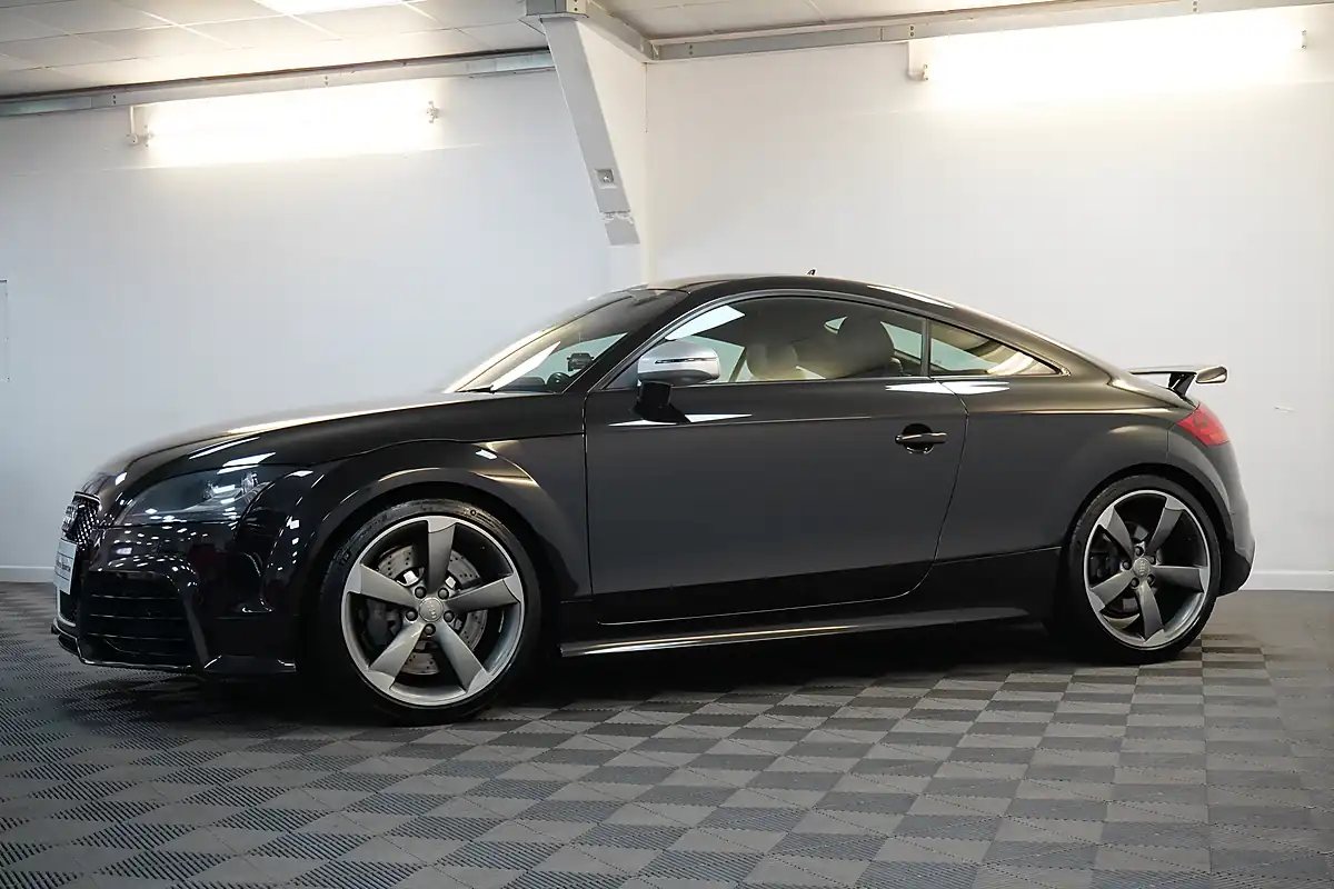 Used 2011 Audi Tt RS Coupe Black - Interior and Exterior details 2