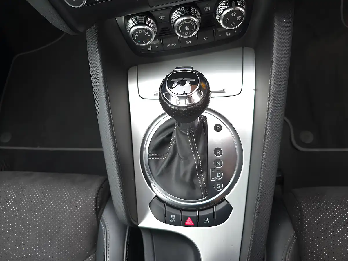 Used 2011 Audi Tt S Line Black - Interior and Exterior details 12