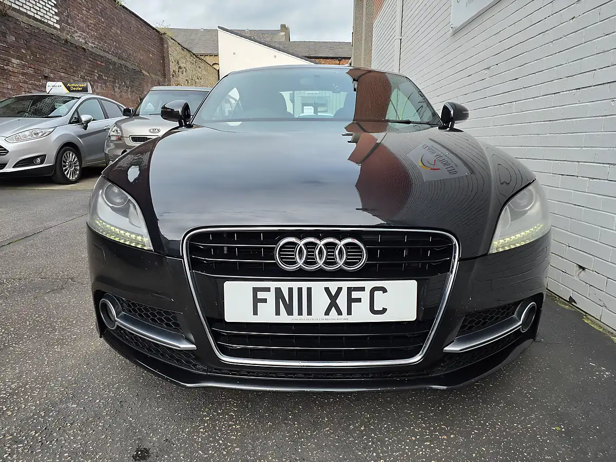 Used 2011 Audi Tt S Line Black - Interior and Exterior details 7