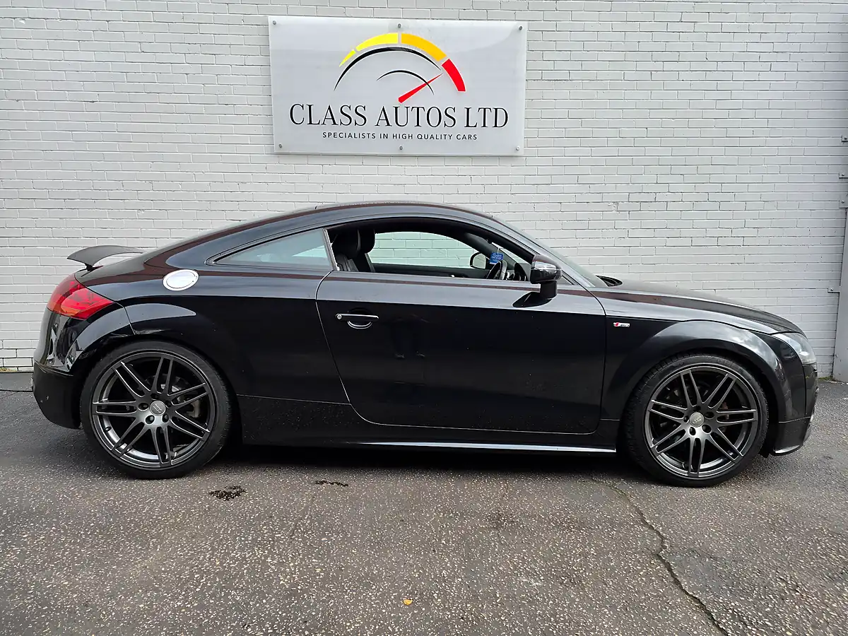 Used 2011 Audi Tt S Line Black - Interior and Exterior details 8