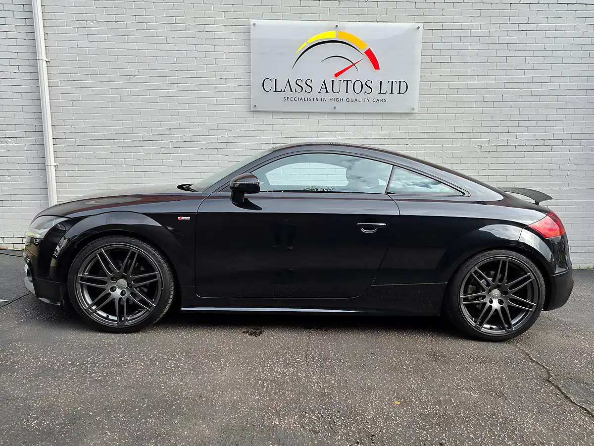 Used 2011 Audi Tt S Line Black - Interior and Exterior details 9
