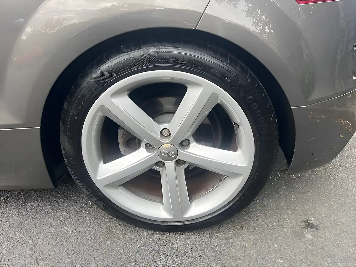 Used 2011 Audi Tt S Line Grey - Interior and Exterior details 13