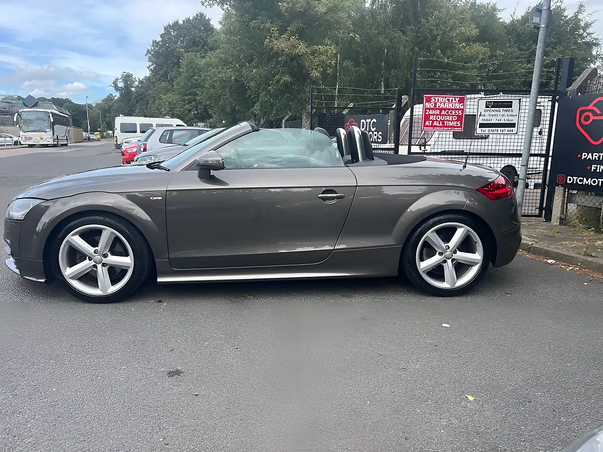 Used 2011 Audi Tt S Line Grey - Interior and Exterior details 8