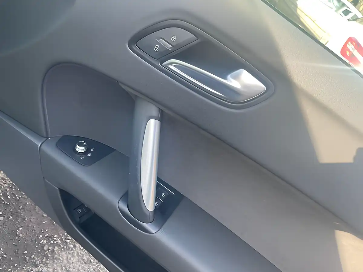 Used 2011 Audi Tt S Line Quattro Black - Interior and Exterior details 17