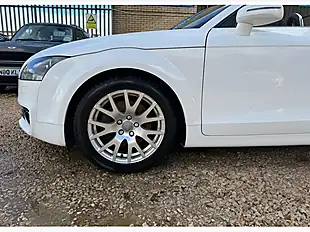 Used 2011 Audi Tt White - Interior and Exterior details 13