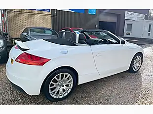 Used 2011 Audi Tt White - Interior and Exterior details 6