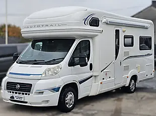 Used 2011 Auto-Trail Apache 634 4 Berth White - Interior and Exterior details 4
