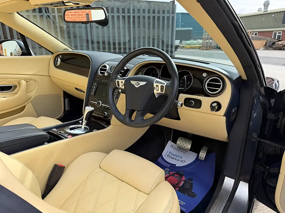 Used 2011 Bentley Continental Gtc Speed Blue - Interior and Exterior details 11