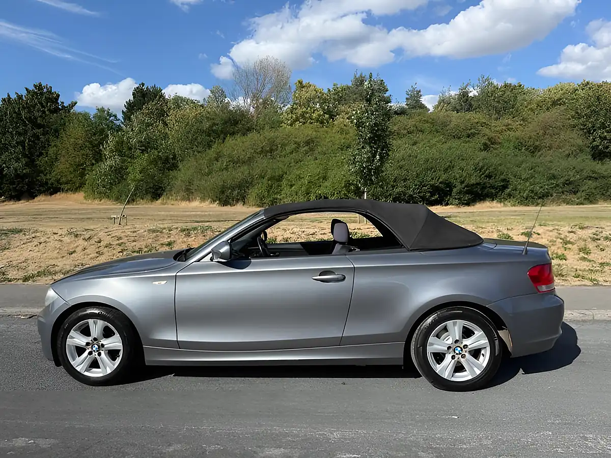 Used 2011 BMW 1 Series Se Grey - Interior and Exterior details 10