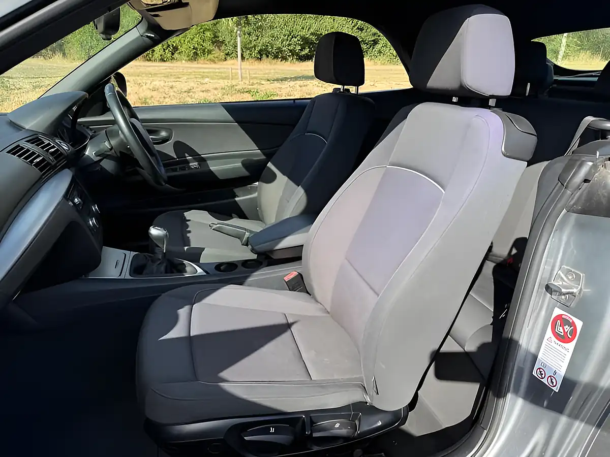 Used 2011 BMW 1 Series Se Grey - Interior and Exterior details 14