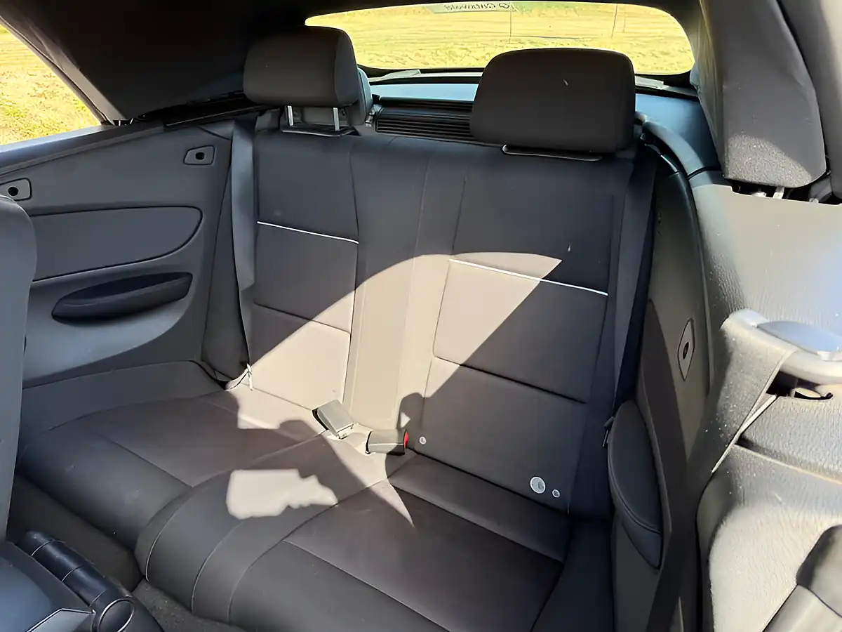 Used 2011 BMW 1 Series Se Grey - Interior and Exterior details 16