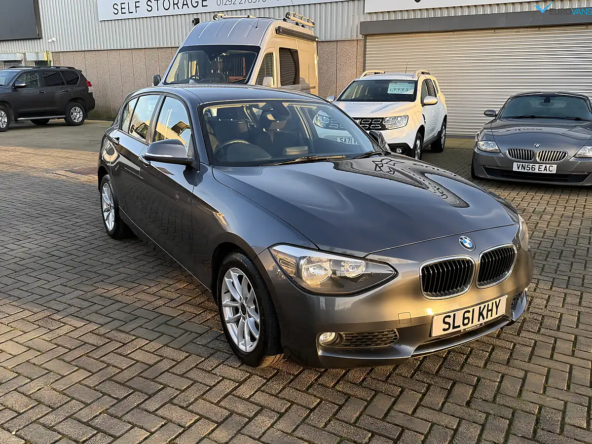 Used 2011 BMW 1 Series Se Mineral Grey - Interior and Exterior details 2