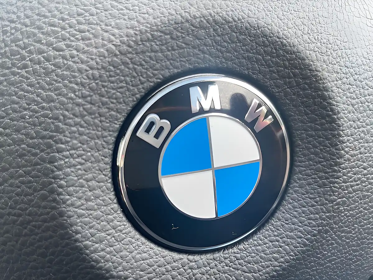 Used 2011 BMW 1 Series Se Silver - Interior and Exterior details 13