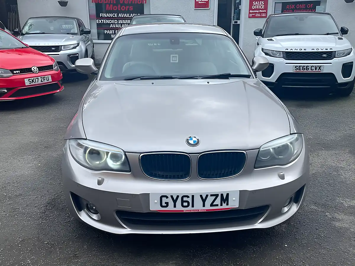 Used 2011 BMW 1 Series Se Silver - Interior and Exterior details 9
