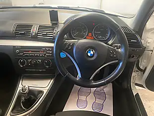 Used 2011 BMW 1 Series Sport White - Interior and Exterior details 7