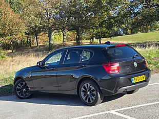 Used 2011 BMW 1 Series Urban Black - Interior and Exterior details 5