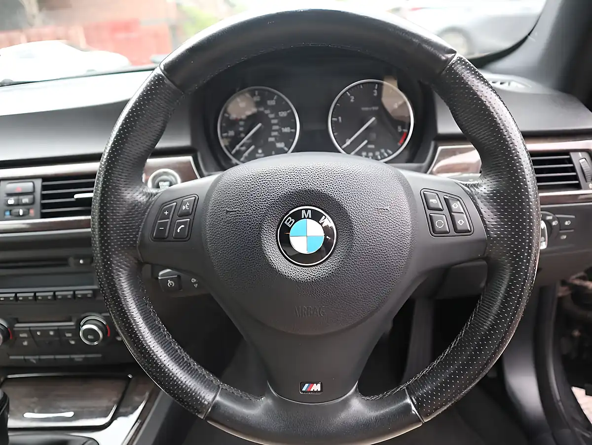 Used 2011 BMW 3 Series M Sport Black - Interior and Exterior details 18