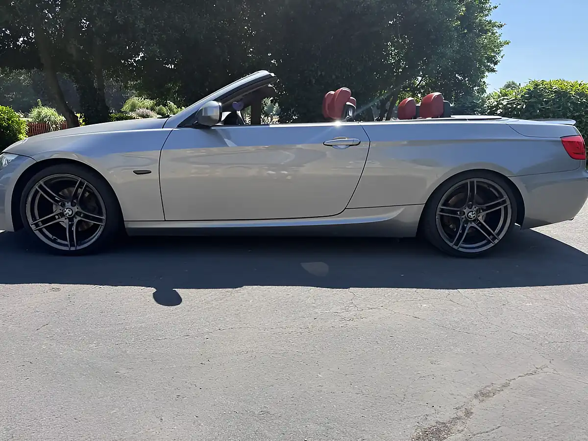 Used 2011 BMW 3 Series M Sport Grey - Interior and Exterior details 12