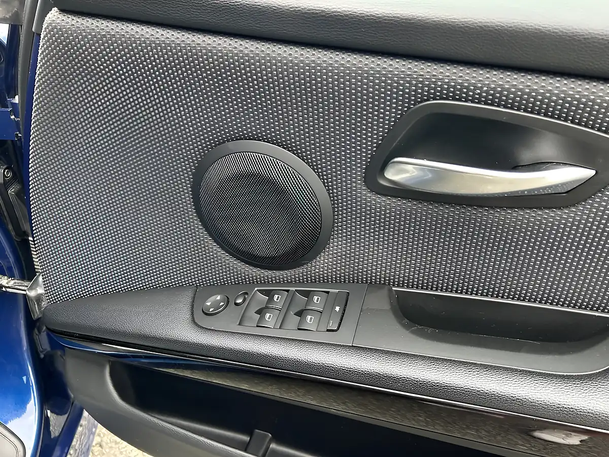 Used 2011 BMW 3 Series M Sport Le Mans Blue - Interior and Exterior details 19