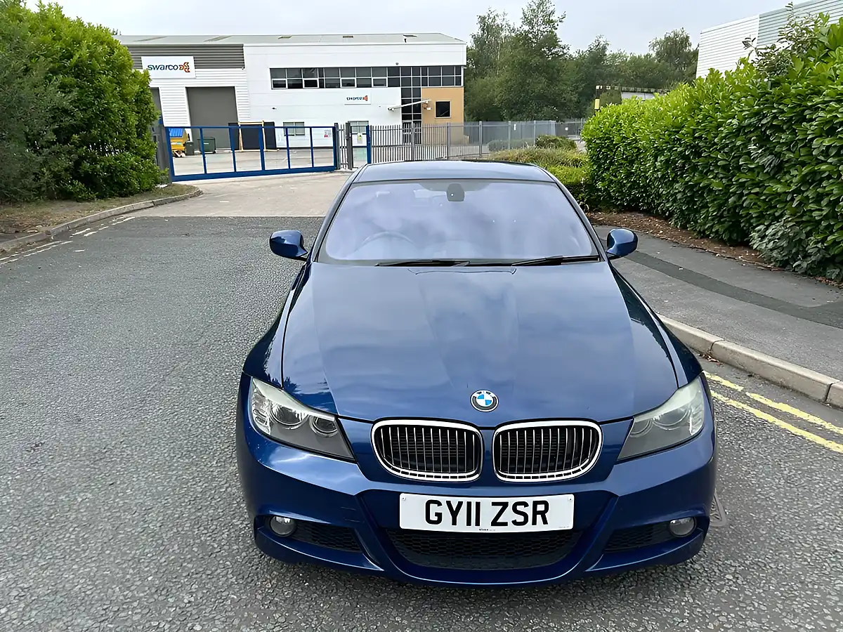 Used 2011 BMW 3 Series M Sport Le Mans Blue - Interior and Exterior details 9