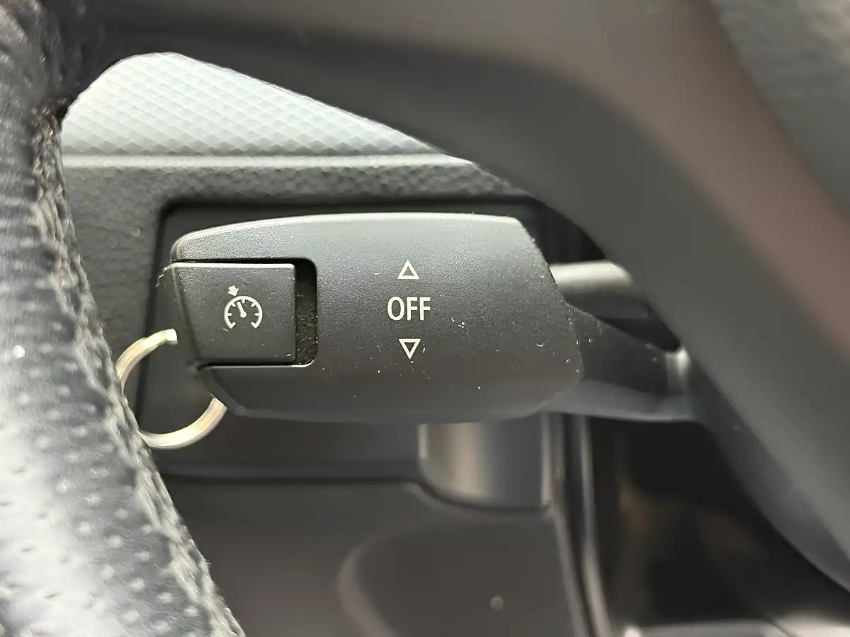 Used 2011 BMW 3 Series M Sport Le Mans Blue - Interior and Exterior details 16
