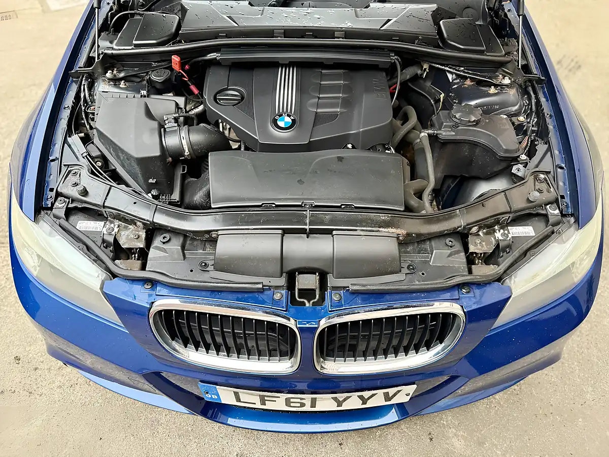 Used 2011 BMW 3 Series M Sport Le Mans Blue - Interior and Exterior details 6