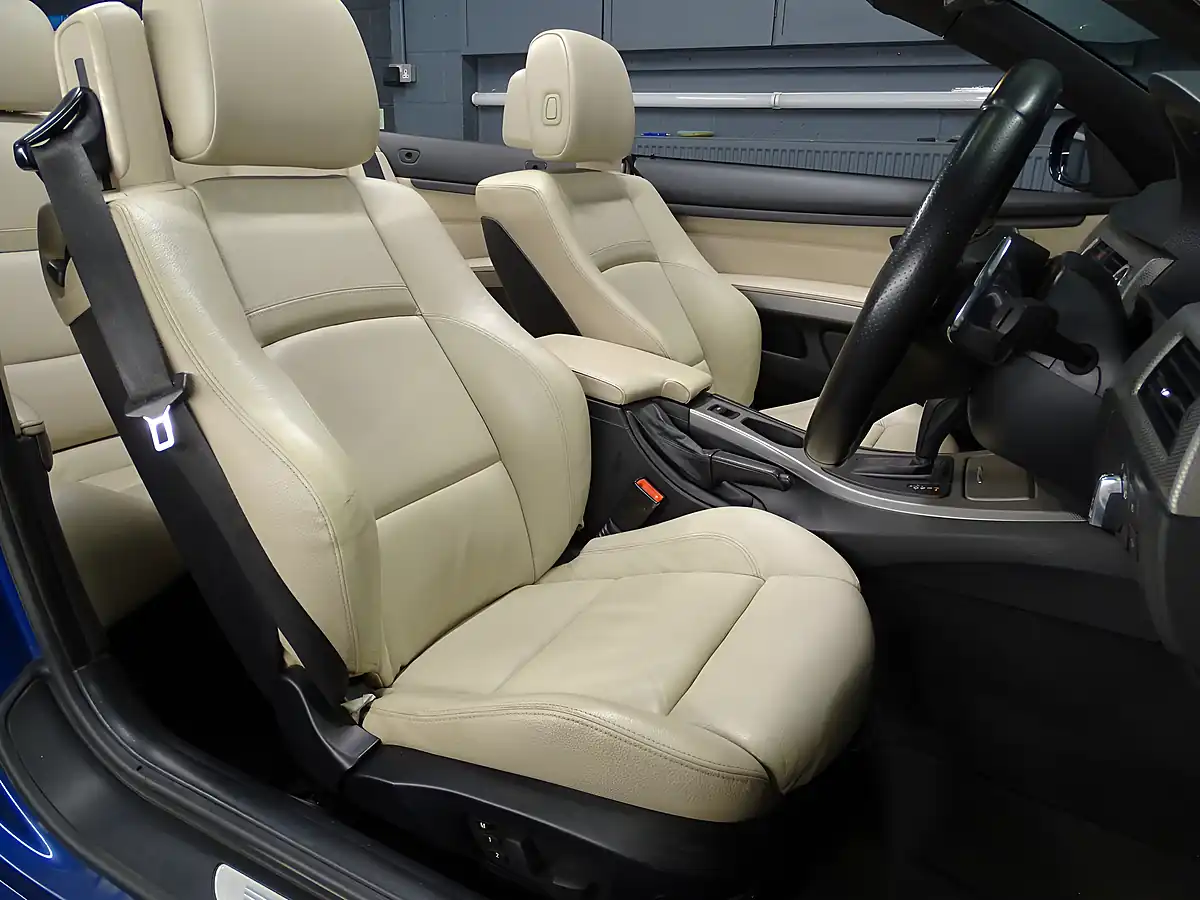 Used 2011 BMW 3 Series M Sport Le Mans Blue Metallic - Interior and Exterior details 19