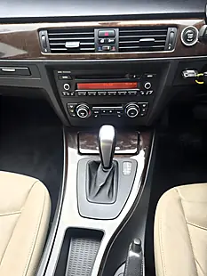 Used 2011 BMW 3 Series Se Blue - Interior and Exterior details 10
