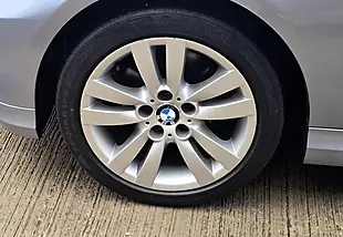 Used 2011 BMW 3 Series Se Blue - Interior and Exterior details 18