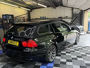 Used 2011 BMW 3 Series Se Touring Black - Interior and Exterior details 3