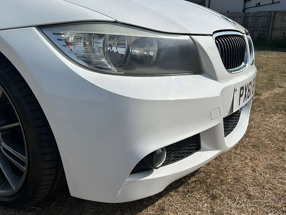 Used 2011 BMW 3 Series Sport+ Edition Alpine White - Interior and Exterior details 9