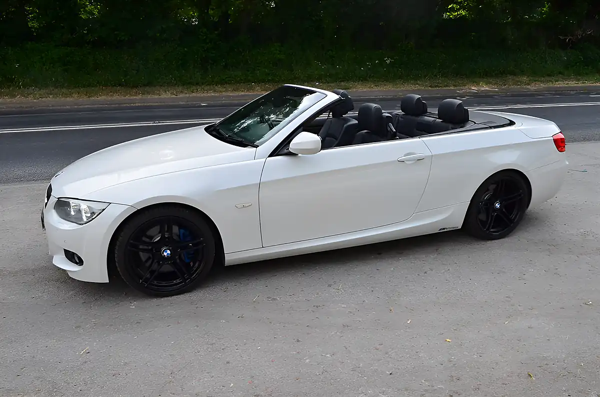 Used 2011 BMW 335i M Sport Mineral White Metallic - Interior and Exterior details 11