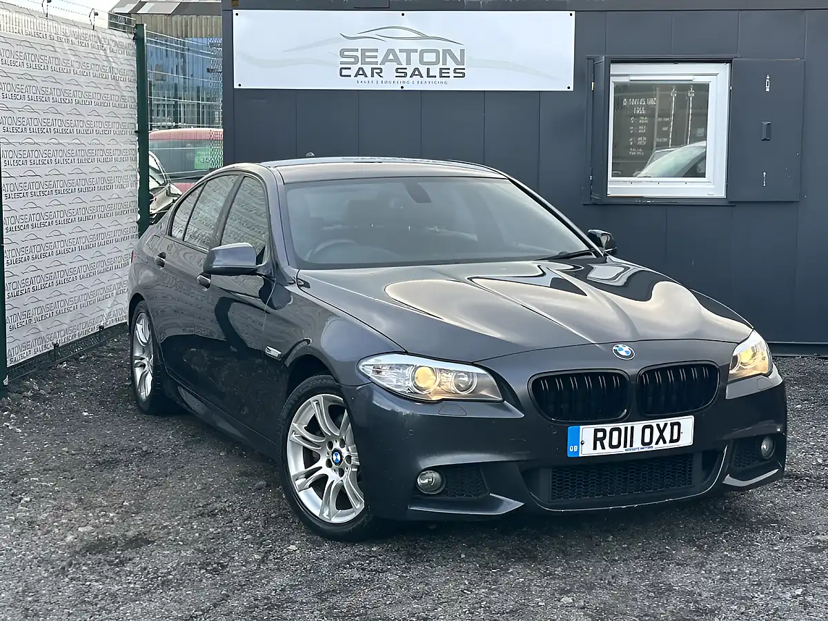 Used 2011 BMW 5 Series M Sport Grey - Front View