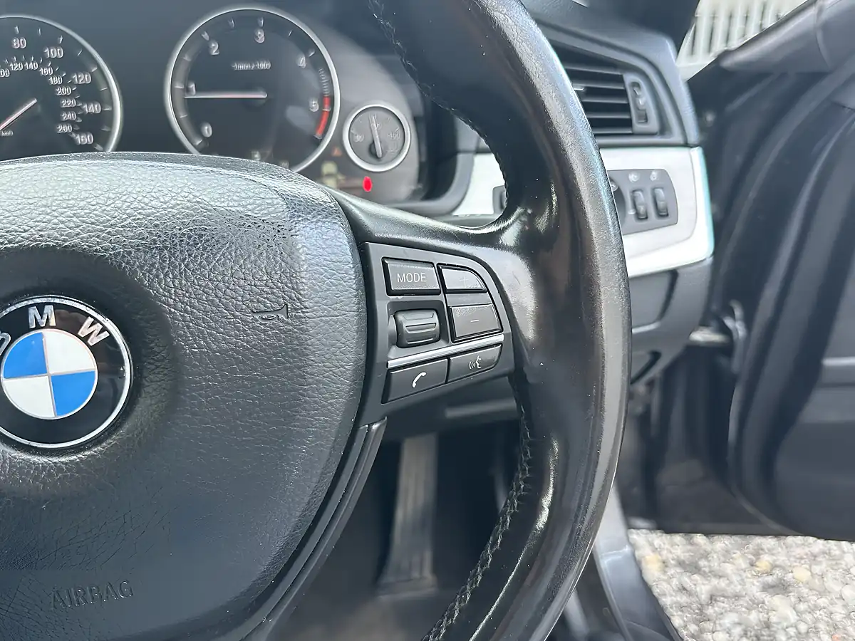 Used 2011 BMW 5 Series M Sport Grey - Interior and Exterior details 16