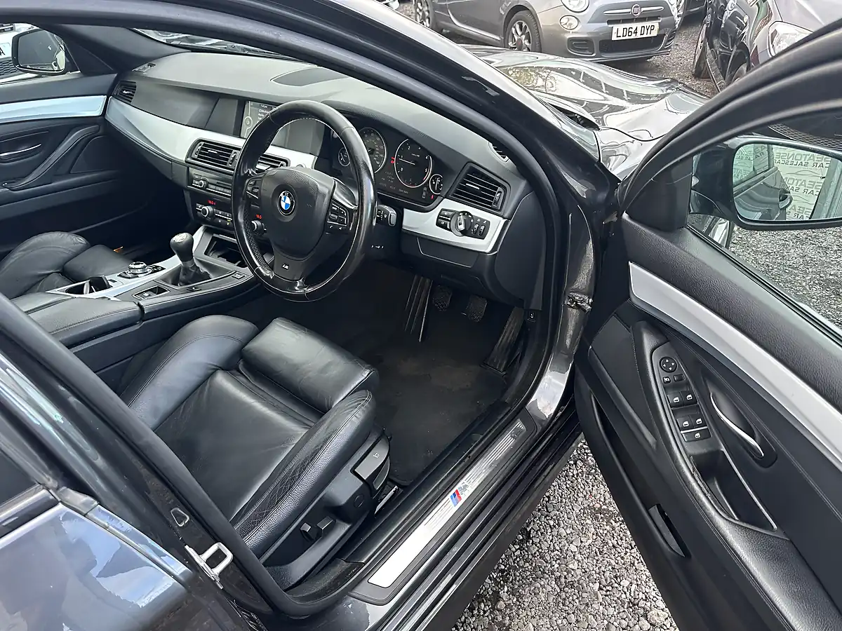 Used 2011 BMW 5 Series M Sport Grey - Interior and Exterior details 9