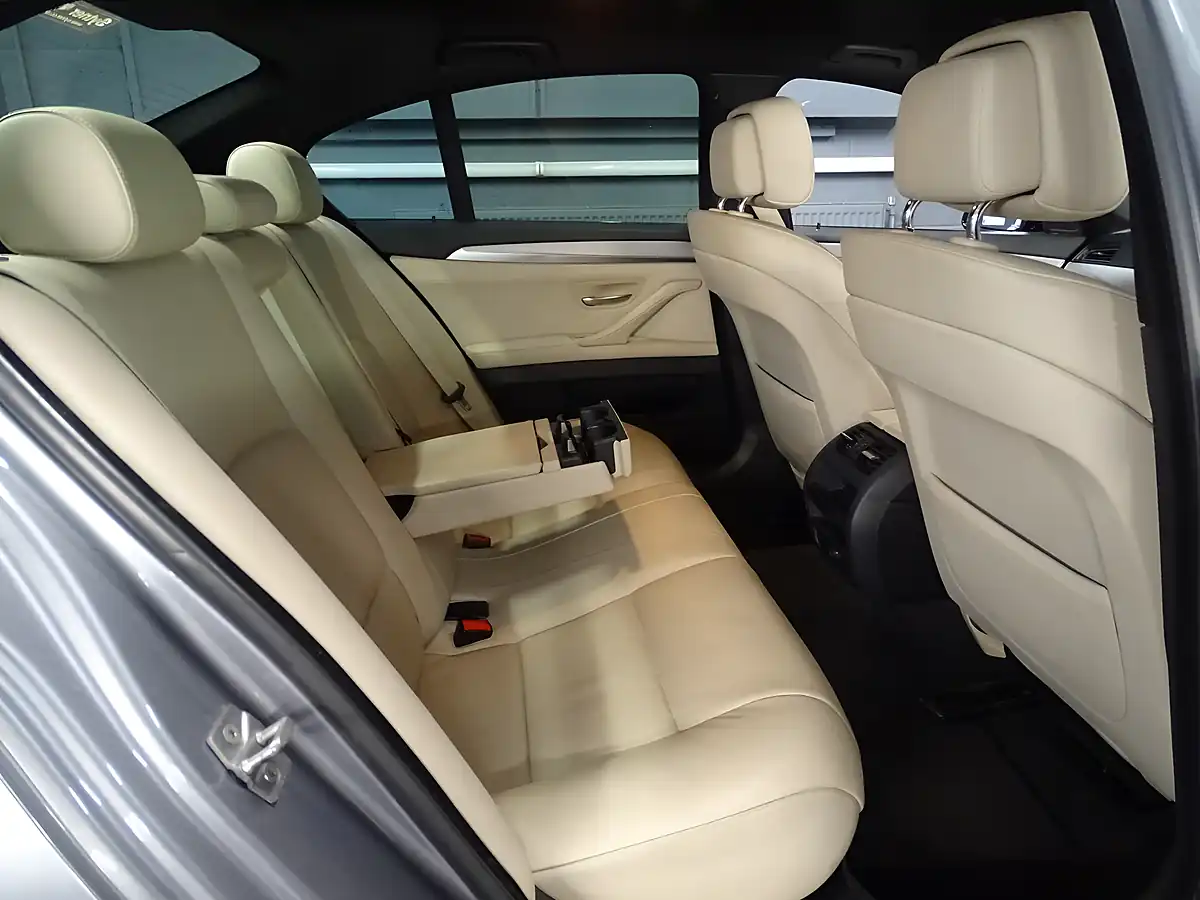 Used 2011 BMW 5 Series M Sport Grey - Interior and Exterior details 16
