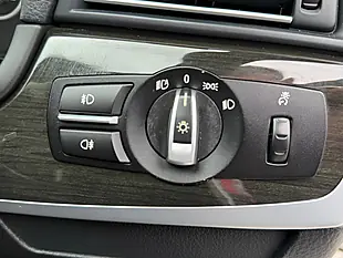 Used 2011 BMW 5 Series M Sport White - Interior and Exterior details 17