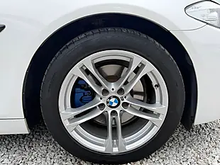 Used 2011 BMW 5 Series M Sport White - Interior and Exterior details 19