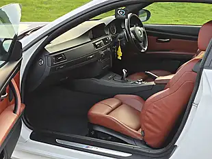 Used 2011 BMW M3 Coupe Alpine White - Interior and Exterior details 3