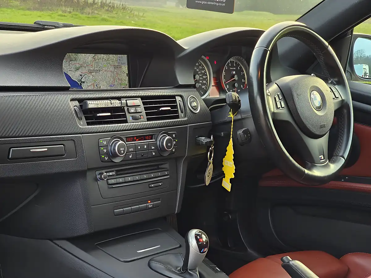 Used 2011 BMW M3 Coupe Alpine White - Interior and Exterior details 4