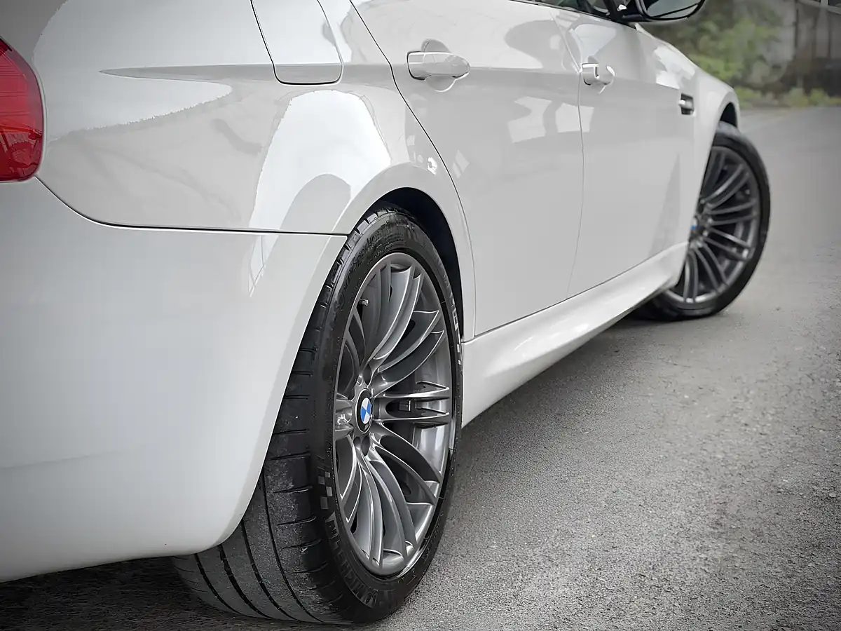 Used 2011 BMW M3 E90 Alpine White - Interior and Exterior details 11
