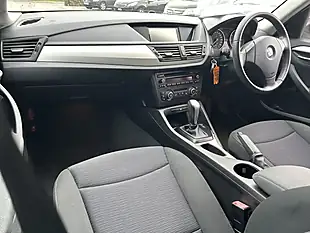 Used 2011 BMW X1 S Drive White - Interior and Exterior details 11