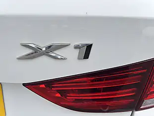 Used 2011 BMW X1 S Drive White - Interior and Exterior details 12