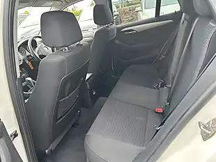 Used 2011 BMW X1 S Drive White - Interior and Exterior details 15
