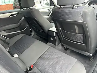 Used 2011 BMW X1 S Drive White - Interior and Exterior details 19